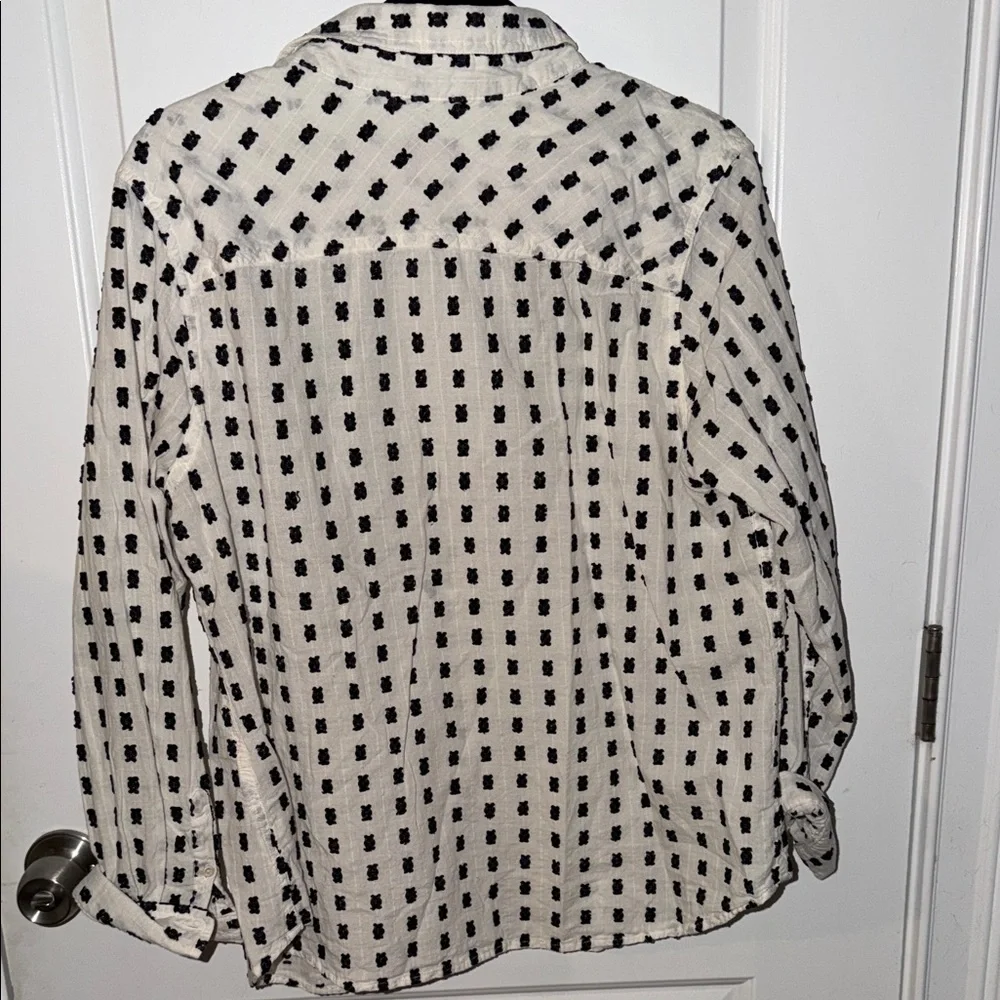 Merona Women's Black and White Grid Button Down Shirt - Picture 3 of 4